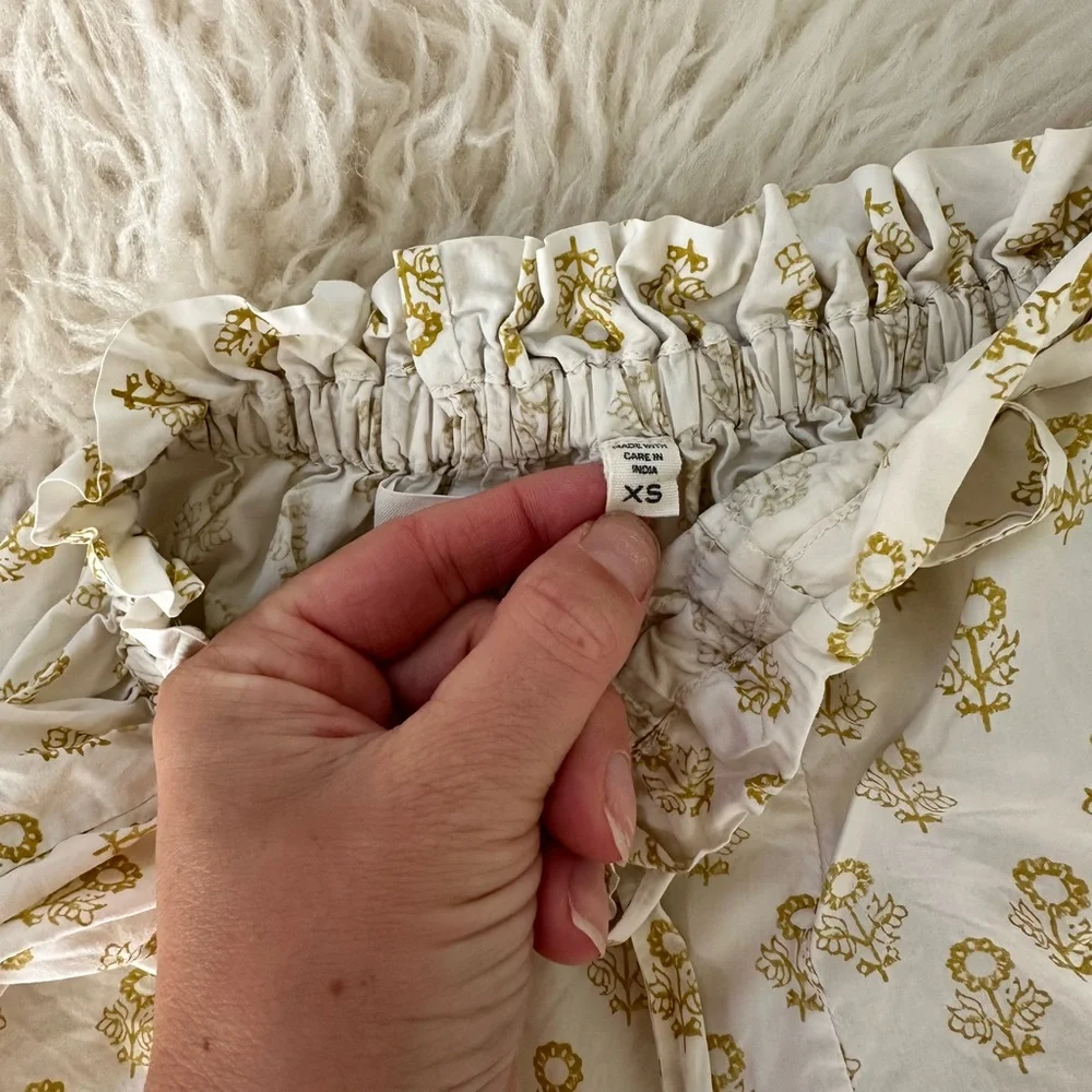 Doen Ruffle Short with Block Print - Picture 3 of 6